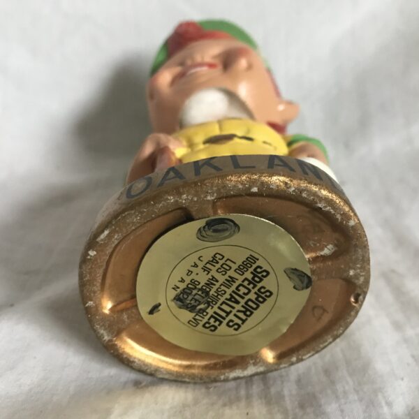 Oakland A's MLB Extremely Scarce Gold Jersey Swirl Cap Nodder 1968 Vintage Bobblehead Gold Base